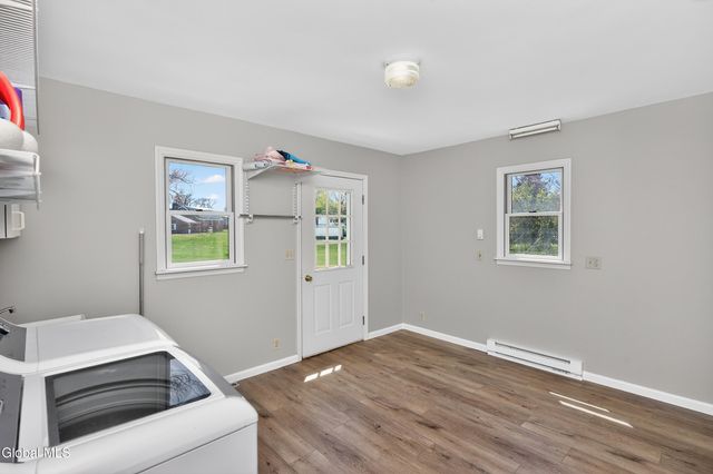 205 Schoolhouse Road, Guilderland, NY 12203