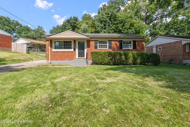 9715 Titan Dr, Louisville, KY 40229