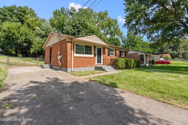 9715 Titan Dr, Louisville, KY 40229