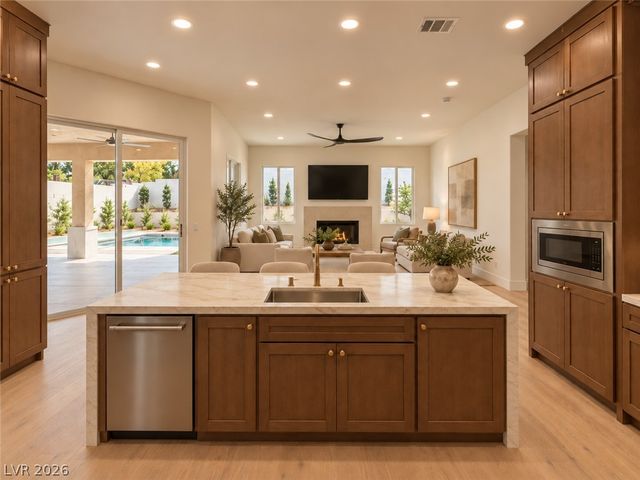 1001 Sleepy Creek Court, Las Vegas, NV 89144