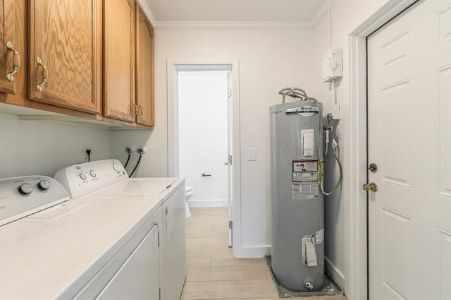101 NE 57th Court, Fort Lauderdale, FL 33334