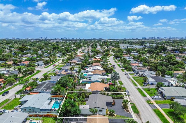 101 NE 57th Court, Fort Lauderdale, FL 33334