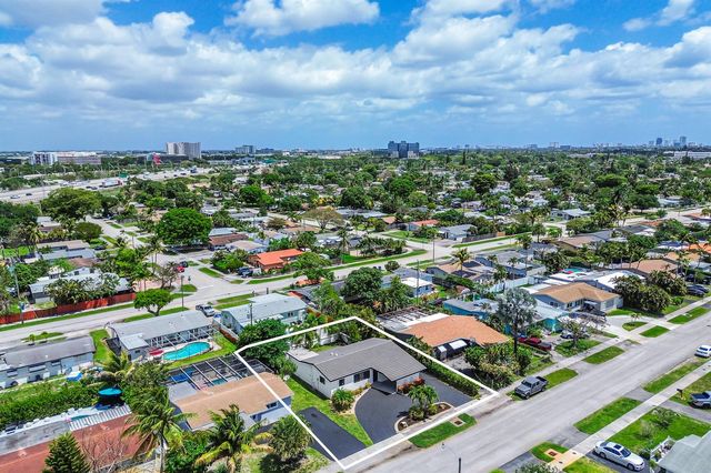 101 NE 57th Court, Fort Lauderdale, FL 33334