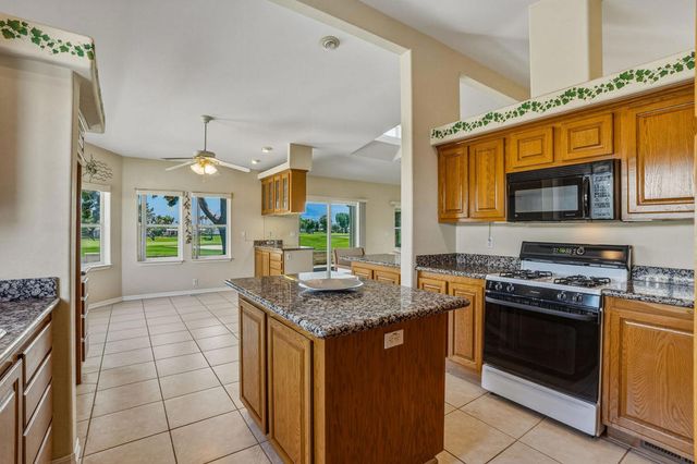 73569 Oak Flats Drive, Palm Desert, CA 92260