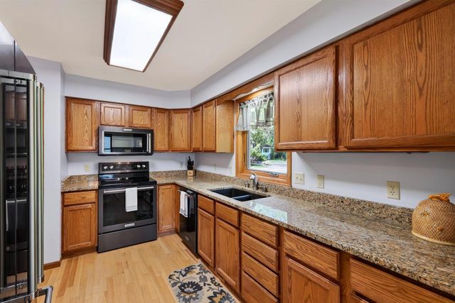3012 Arapaho Drive, Fitchburg, WI 53719