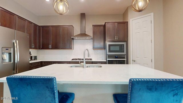 3526 E SPRING WHEAT Lane, Gilbert, AZ 85296