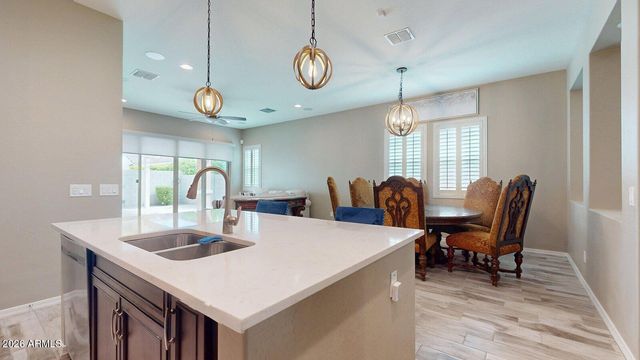 3526 E SPRING WHEAT Lane, Gilbert, AZ 85296