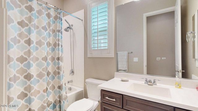 3526 E SPRING WHEAT Lane, Gilbert, AZ 85296