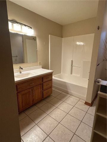 1574 County Road 207 (Onyx Cave Rd.), Eureka Springs, AR 72632
