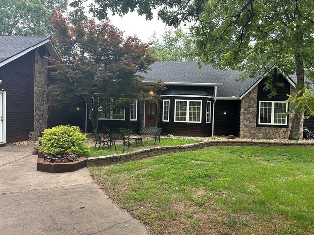 1574 County Road 207 (Onyx Cave Rd.), Eureka Springs, AR 72632