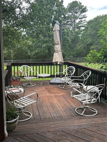 1574 County Road 207 (Onyx Cave Rd.), Eureka Springs, AR 72632