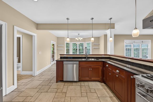 142 Holman Street, Shrewsbury, MA 01545