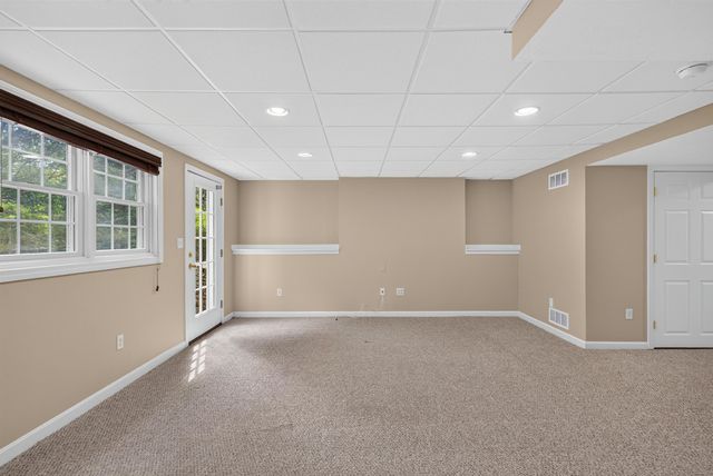 142 Holman Street, Shrewsbury, MA 01545