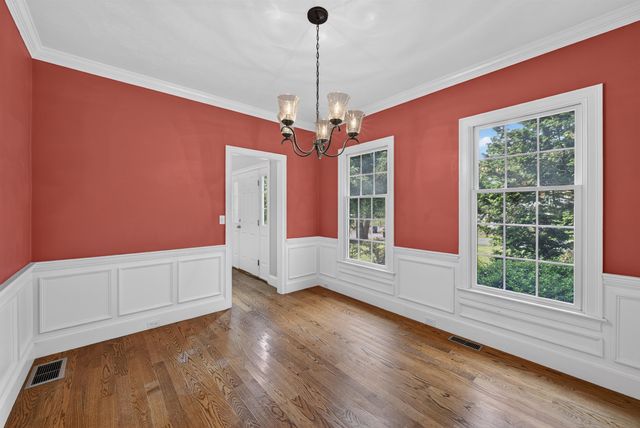 142 Holman Street, Shrewsbury, MA 01545