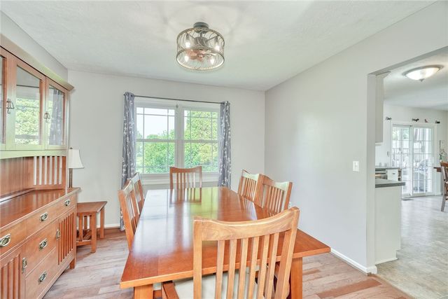 6149 Lillypond Way, Ontario, NY 14519