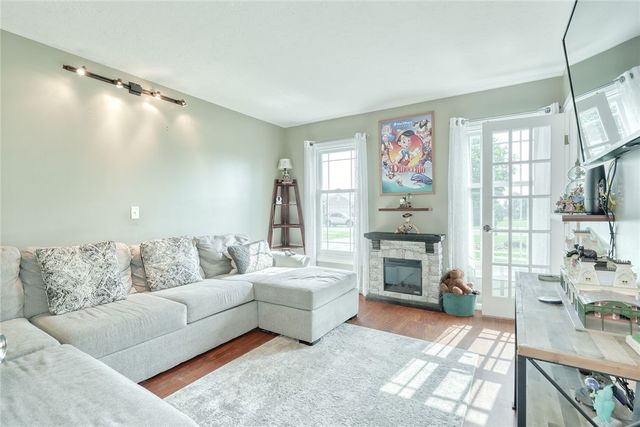 6149 Lillypond Way, Ontario, NY 14519