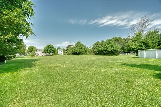 6149 Lillypond Way, Ontario, NY 14519