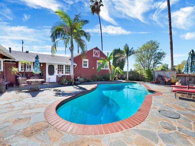 9701 La Canada Way, Los Angeles, CA 91040