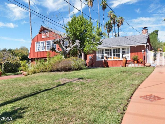 9701 La Canada Way, Los Angeles, CA 91040