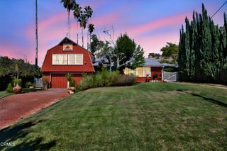 9701 La Canada Way, Los Angeles, CA 91040