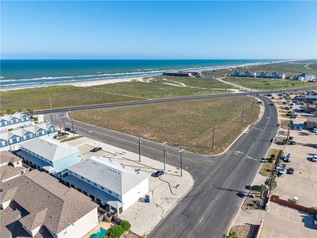 14806 Robla Dr, Corpus Christi, TX 78418