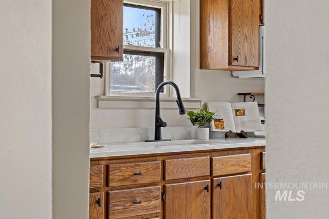 4225 W Clark St, Boise, ID 83705