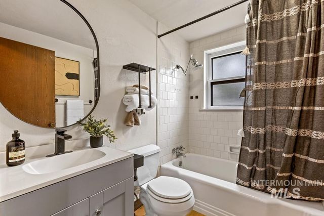 4225 W Clark St, Boise, ID 83705