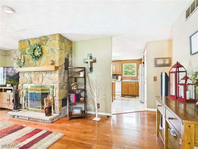 237 Wakefield Drive, Washington, WV 26181