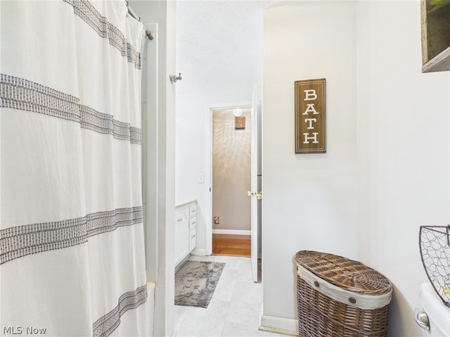 237 Wakefield Drive, Washington, WV 26181