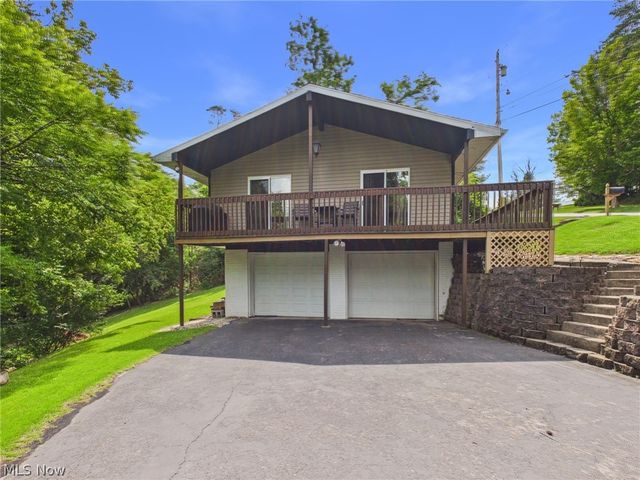 237 Wakefield Drive, Washington, WV 26181