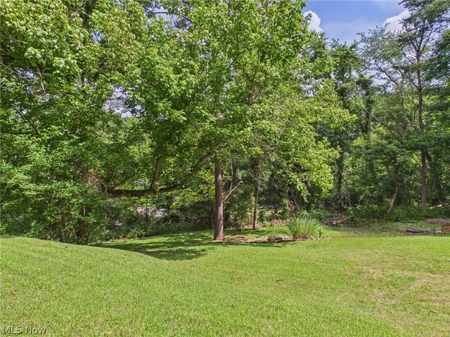 237 Wakefield Drive, Washington, WV 26181