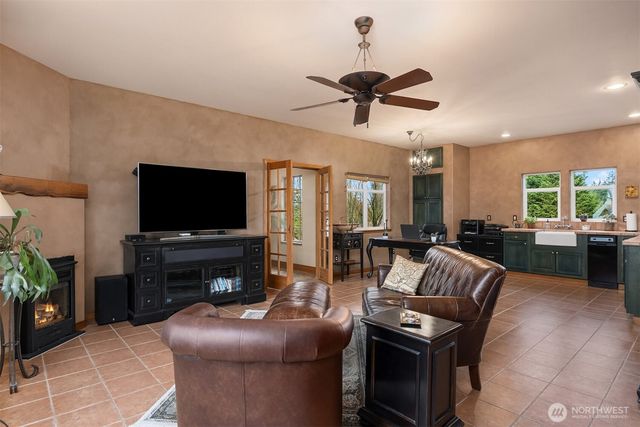 1939 49th Street, Port Townsend, WA 98368