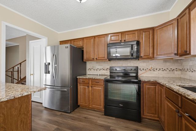 435 E Campus St, Wichita, KS 67216