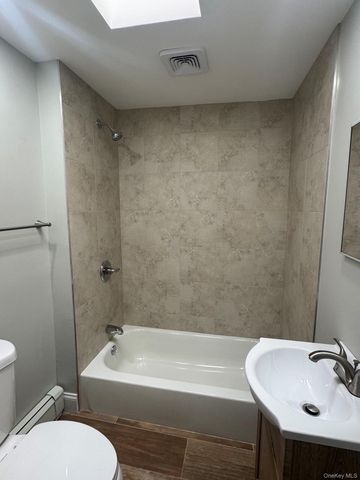 233 S Franklin Street Apt 1, Hempstead, NY 11550