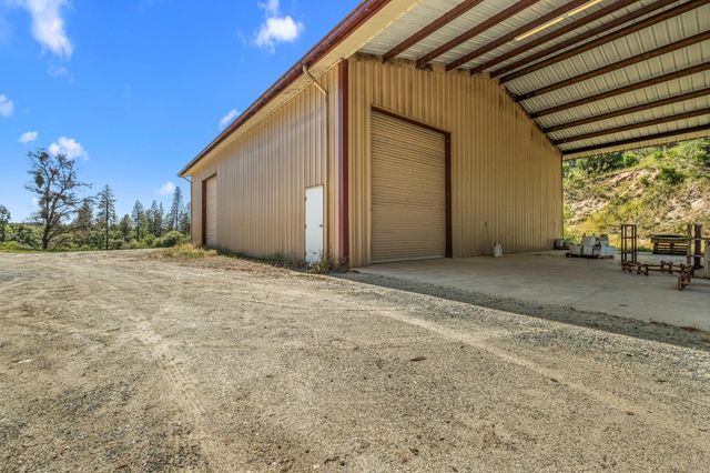 8221 Stoney Creek Road, Somerset, CA 95684