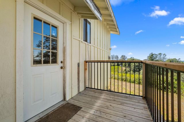 8221 Stoney Creek Road, Somerset, CA 95684