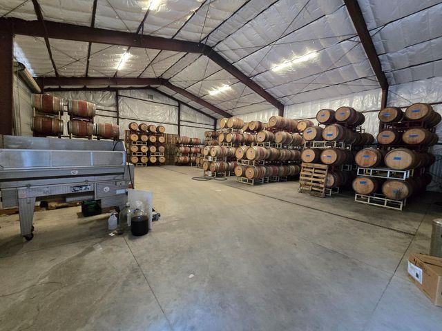 8221 Stoney Creek Road, Somerset, CA 95684