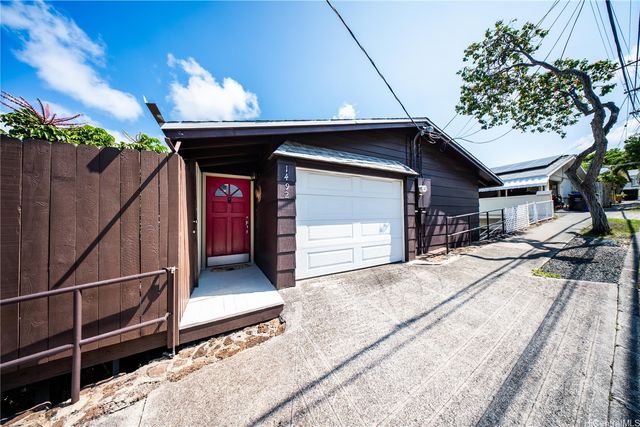 1492 Halekoa Drive, Honolulu, HI 96821