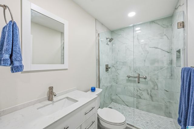 178 WILLOW BRANCH LANE, Chelsea, AL 35043