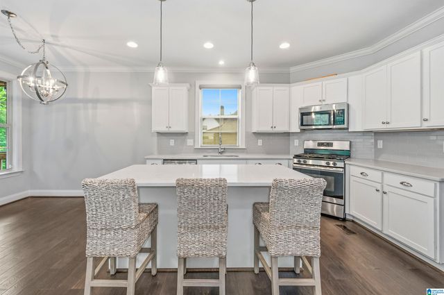178 WILLOW BRANCH LANE, Chelsea, AL 35043