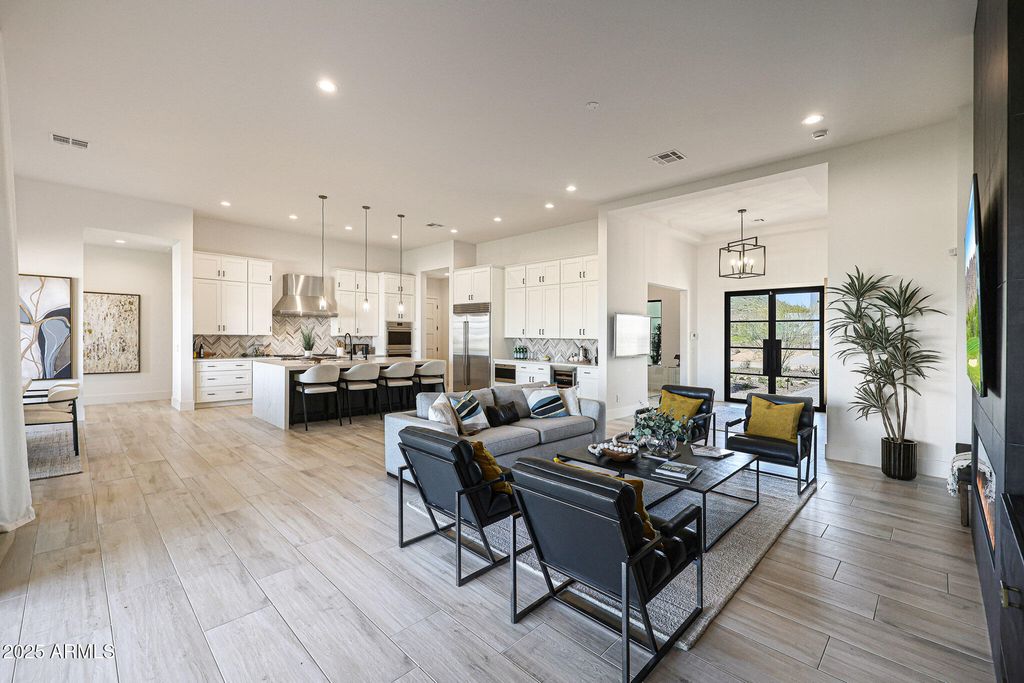 7739 E DYNAMITE Boulevard, Scottsdale, AZ 85266 — photo 2