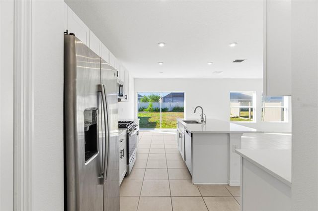 5905 LAURELCREST GLEN, Palmetto, FL 34221