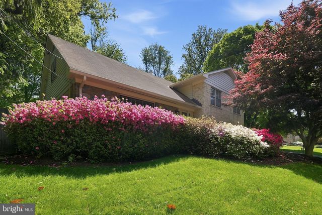 7616 CARTERET RD, Bethesda, MD 20817