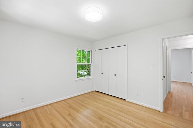 7616 CARTERET RD, Bethesda, MD 20817