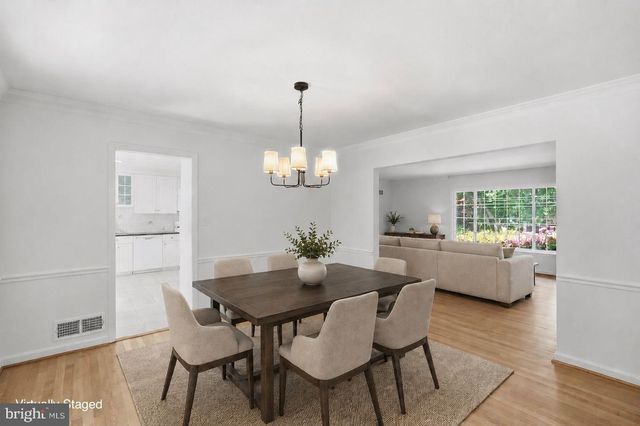 7616 CARTERET RD, Bethesda, MD 20817