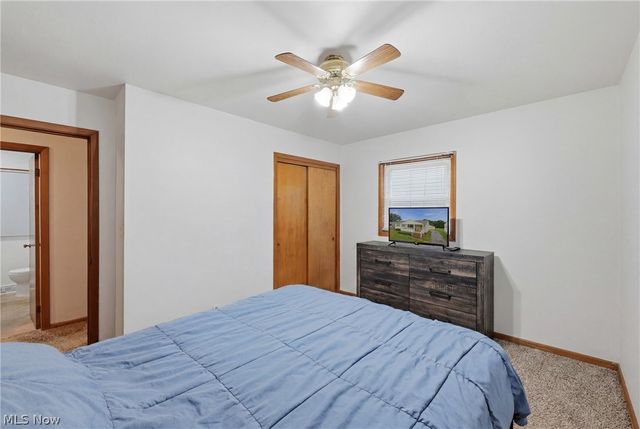 404 Elizabeth Street, Hubbard, OH 44425