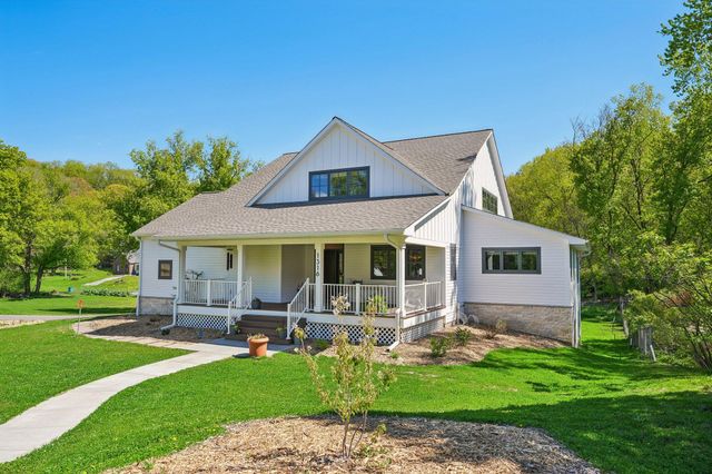 1316 3rd Street, Mendota, MN 55150