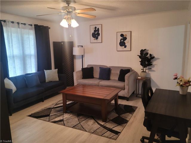 6 Garden Street, Thomasville, NC 27360
