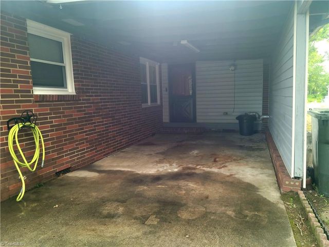 6 Garden Street, Thomasville, NC 27360