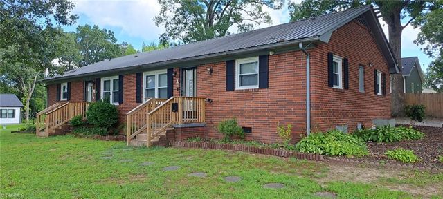 6 Garden Street, Thomasville, NC 27360